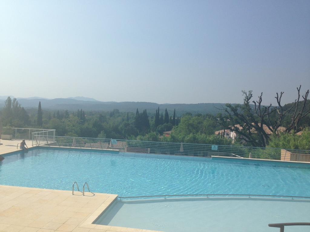 קליאן Appartement Dans Residence - Le Domaine De Camiole מראה חיצוני תמונה