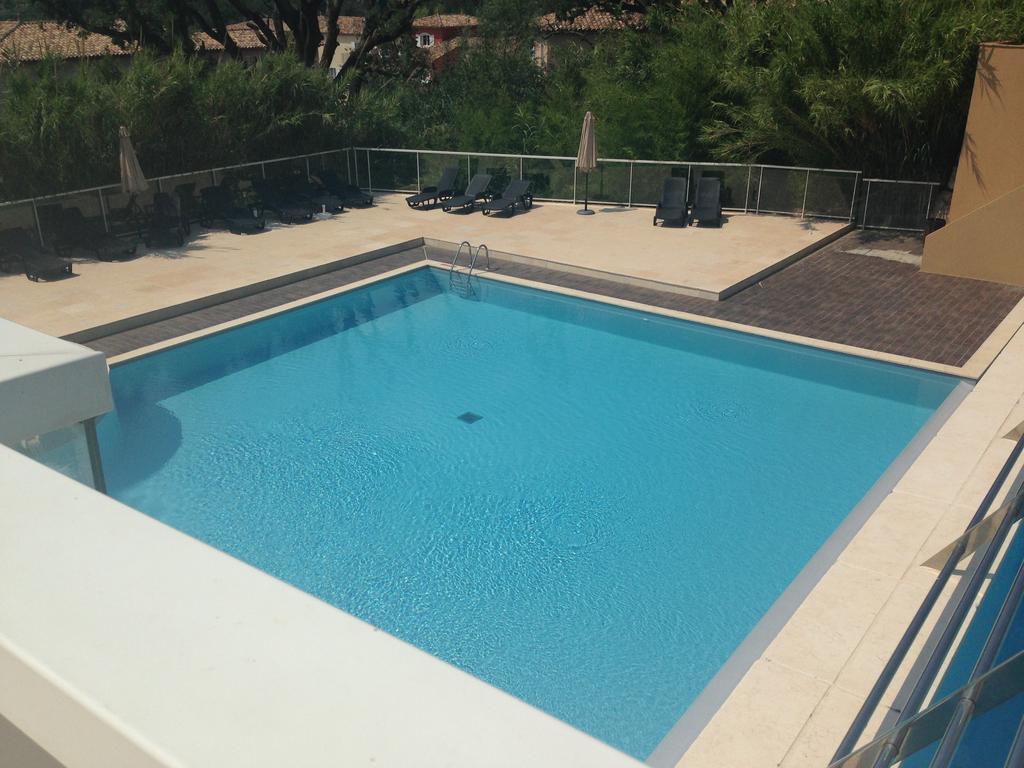 קליאן Appartement Dans Residence - Le Domaine De Camiole מראה חיצוני תמונה